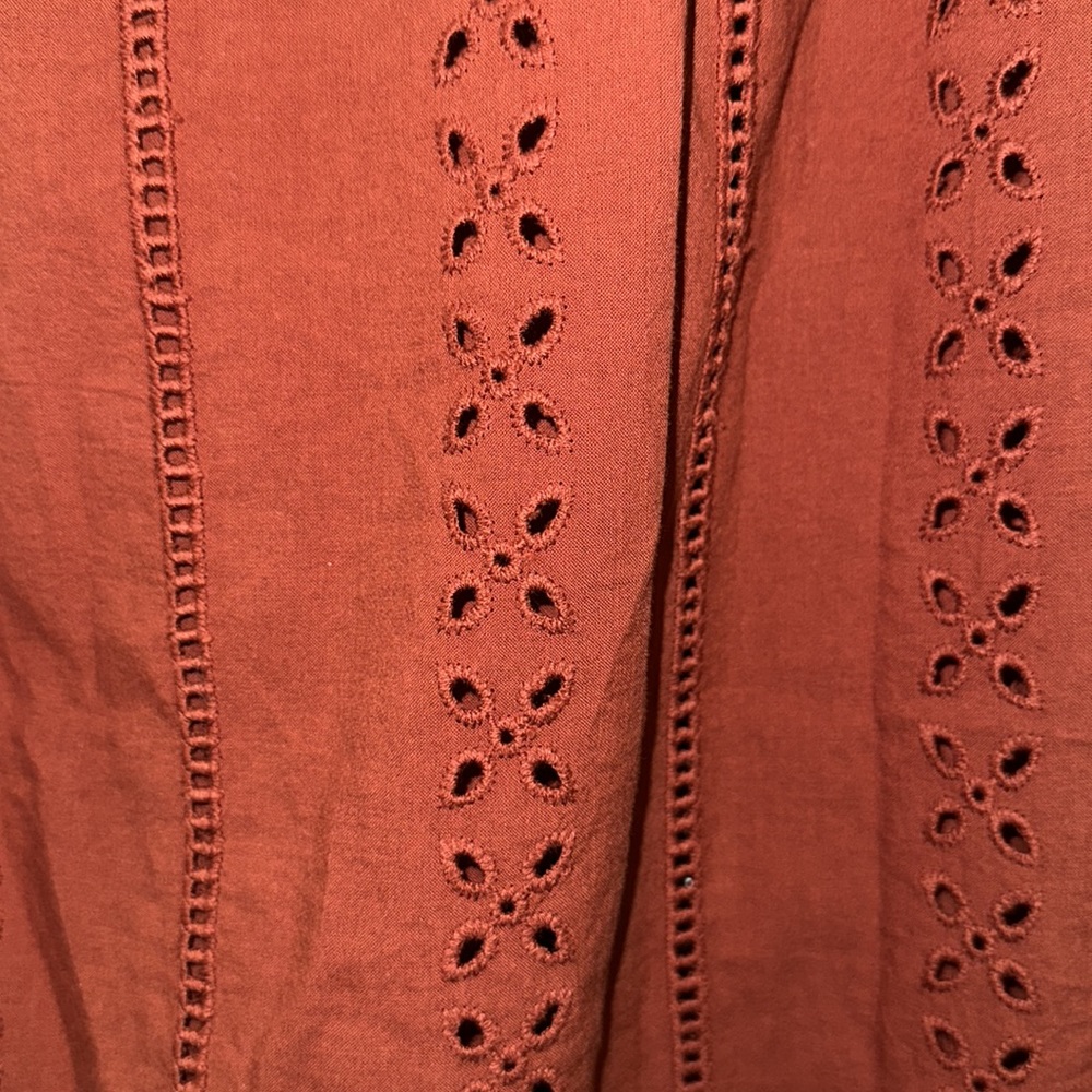 Universal Thread Blouse - Picture 4 of 4